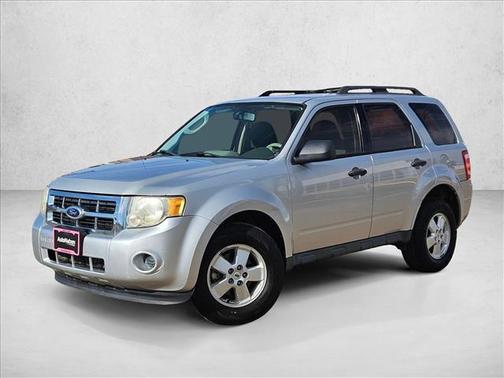 2010 Ford Escape XLS