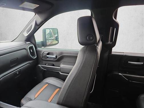 Cayenne Red Tintcoat 2022 GMC Sierra 2500 AT4