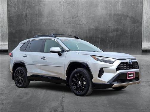 2023 Toyota RAV4 Hybrid SE