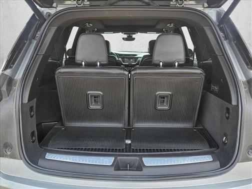 Argent Silver Metallic 2024 Cadillac XT6 Sport AWD