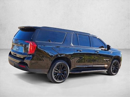 2021 GMC Yukon XL SLT