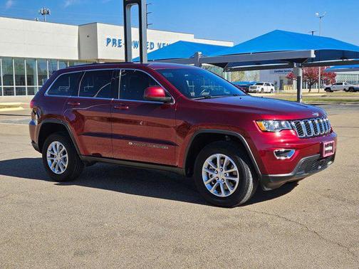 2022 Jeep Grand Cherokee Laredo