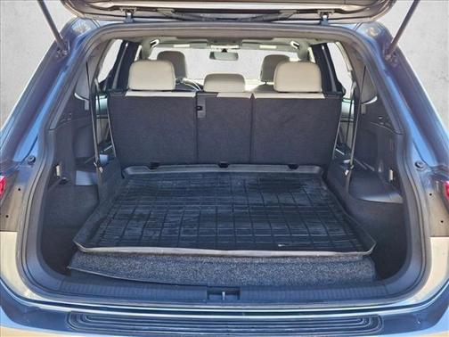 2021 Volkswagen Tiguan 2.0T SE R-Line Black