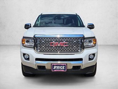 Summit White 2019 GMC Canyon Denali