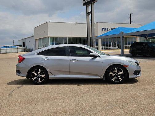 Lunar Silver Metallic 2018 Honda Civic Touring