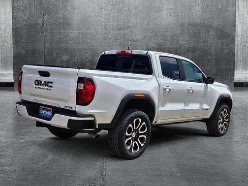 2023 GMC Canyon Base