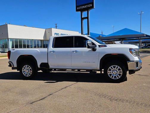 2022 GMC Sierra 2500 SLT