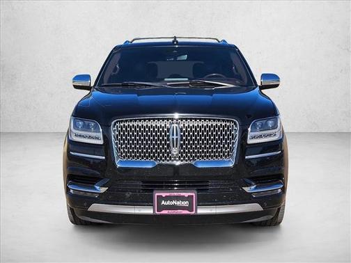 2018 Lincoln Navigator Black Label