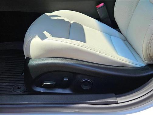 2025 Cadillac CT4 Premium Luxury RWD