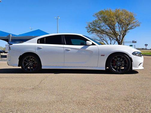 2020 Dodge Charger Scat Pack
