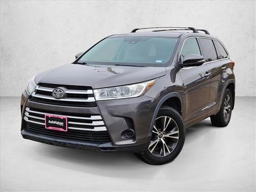 2018 Toyota Highlander LE