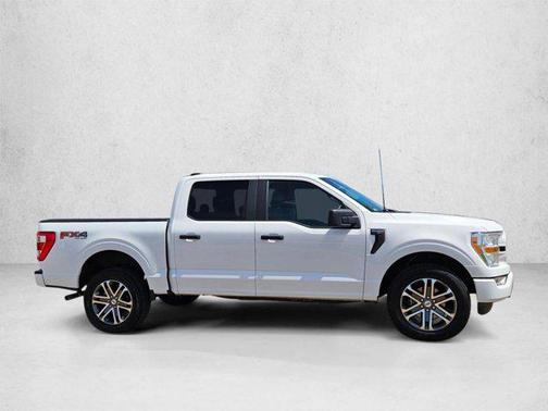 Oxford White 2022 Ford F-150 XL