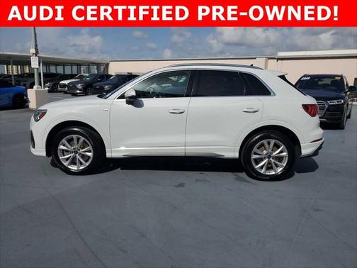 2024 Audi Q3 Premium Plus 45 TFSI S line quattro Tiptronic