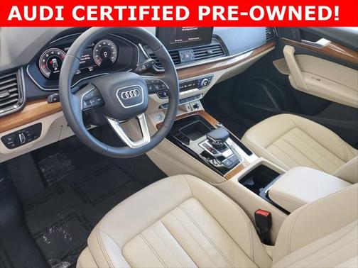 2022 Audi Q5 Premium Plus 40 TFSI quattro S tronic