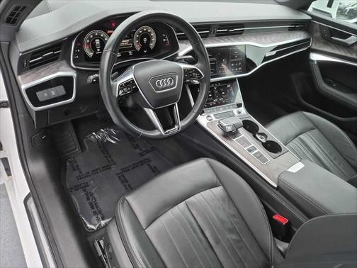 2024 Audi A6 Premium Plus 45 TFSI quattro S tronic