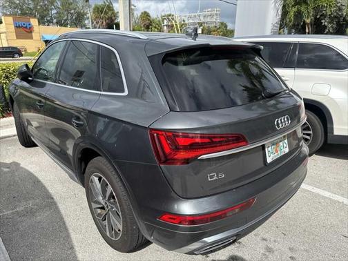 2022 Audi Q5 Premium Plus 45 TFSI S line quattro S tronic