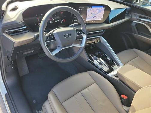 2025 Audi Q5 Premium TFSI quattro S tronic