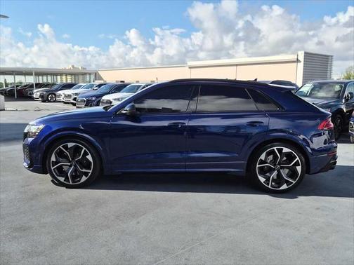 2022 Audi RS Q8 TFSI quattro Tiptronic