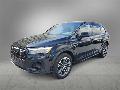 2025 Audi Q7 Premium Plus 45 TFSI quattro Tiptronic