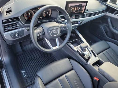 2023 Audi A4 Premium Plus 45 TFSI S line quattro S tronic
