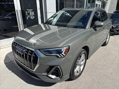 2023 Audi Q3 Premium Plus 45 TFSI S line quattro Tiptronic
