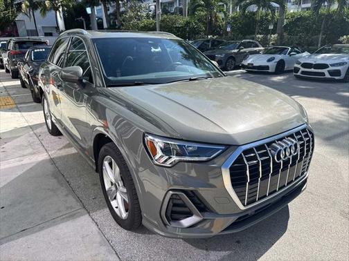 2023 Audi Q3 Premium Plus 45 TFSI S line quattro Tiptronic
