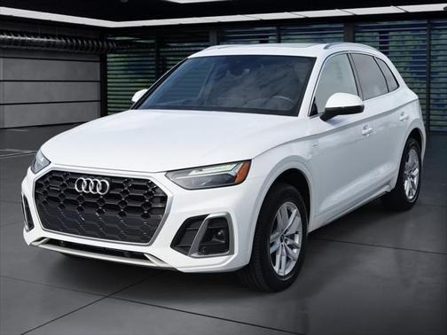 2023 Audi Q5 Premium 45 TFSI S line quattro