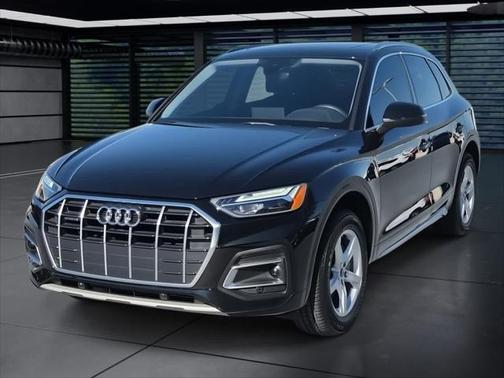2024 Audi Q5 Premium 40 TFSI quattro S tronic