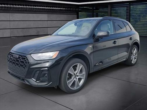 2025 Audi Q5 Premium 45 TFSI S line quattro