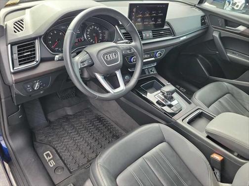 2022 Audi Q5 Premium 45 TFSI S line quattro S tronic