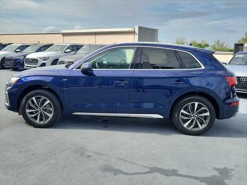 2022 Audi Q5 Premium 45 TFSI S line quattro S tronic