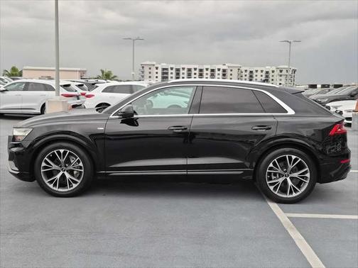 2023 Audi Q8 Prestige 55 TFSI quattro Tiptronic