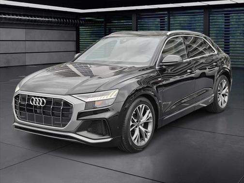 2023 Audi Q8 Prestige 55 TFSI quattro Tiptronic
