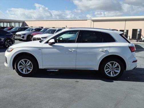 2023 Audi Q5 Premium 45 TFSI S line quattro