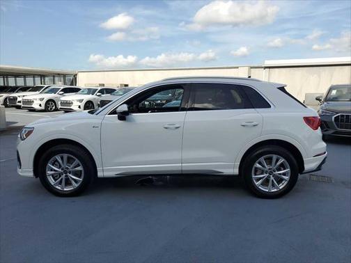 2023 Audi Q3 Premium 45 TFSI S line quattro Tiptronic