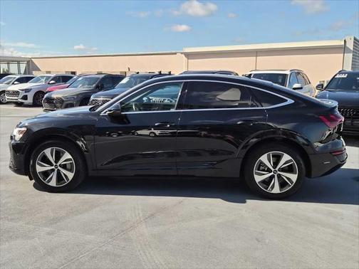 2024 Audi Q8 e-tron S line Premium Plus quattro