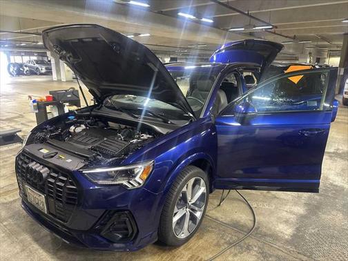 2022 Audi Q3 Premium Plus 45 TFSI S line quattro Tiptronic