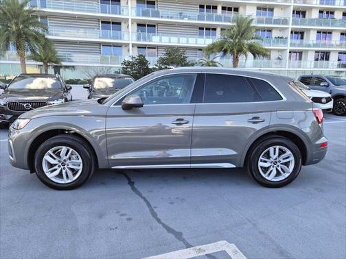 2023 Audi Q5 Premium 45 TFSI S line quattro