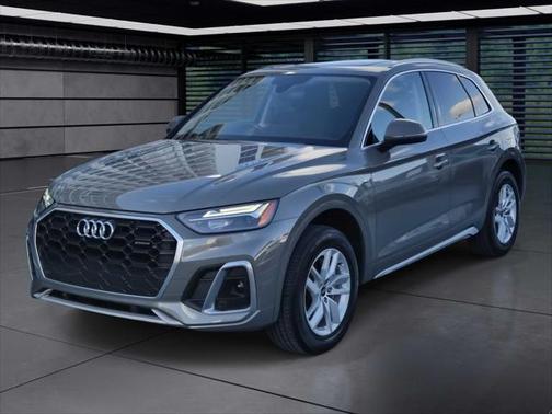 2023 Audi Q5 Premium 45 TFSI S line quattro