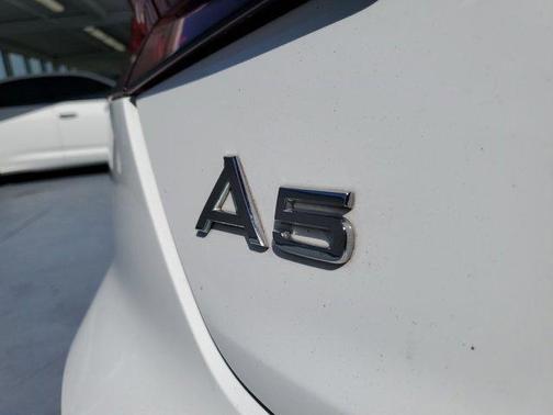 Photo 5 of 23 of 2019 Audi A5 2.0T Premium