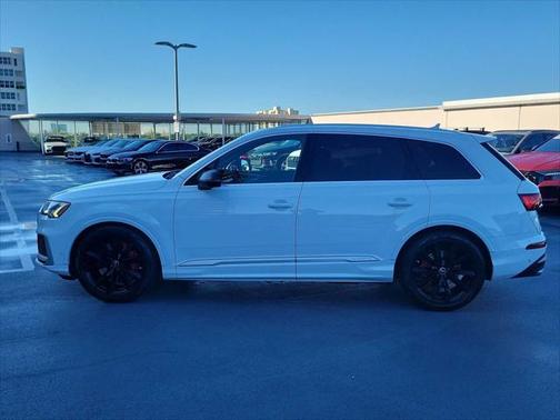 2023 Audi SQ7 Premium Plus TFSI quattro Tiptronic