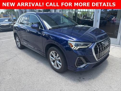 2024 Audi Q3 Premium 45 TFSI S line quattro Tiptronic