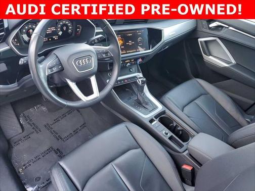 2024 Audi Q3 Premium 45 TFSI S line quattro Tiptronic