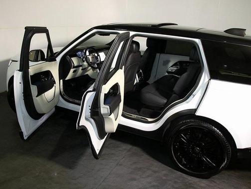 2022 Land Rover Range Rover P530 SE