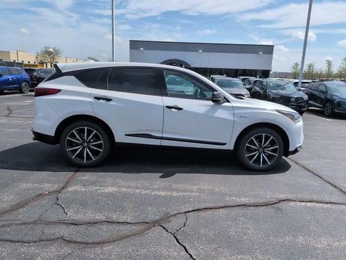 Platinum White Pearl 2026 Acura RDX A-Spec Advance Package