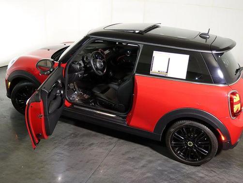 2023 MINI SE Hardtop BASE