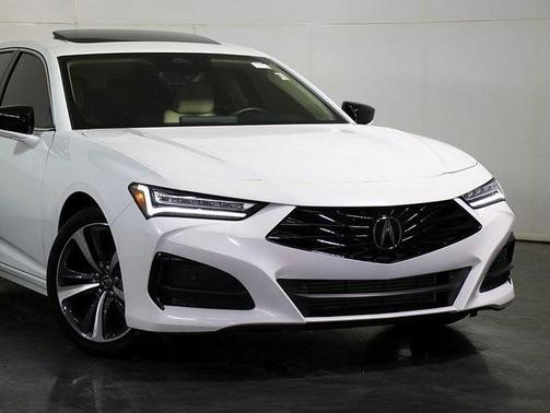 2025 Acura TLX Technology