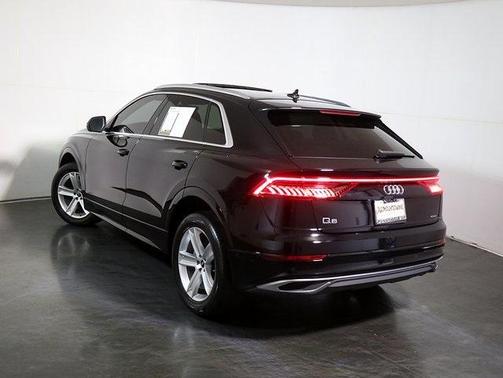 2021 Audi Q8 55 Premium