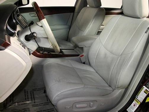 2011 Toyota Avalon Limited