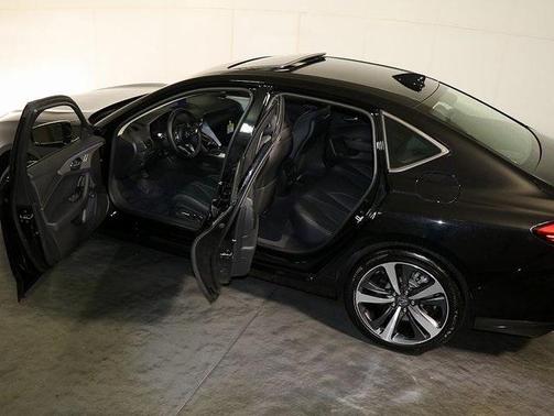 2025 Acura TLX Technology